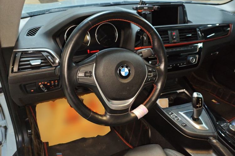 Used BMW 2 Series 2019 225i Sport Design Package Steering Wheel