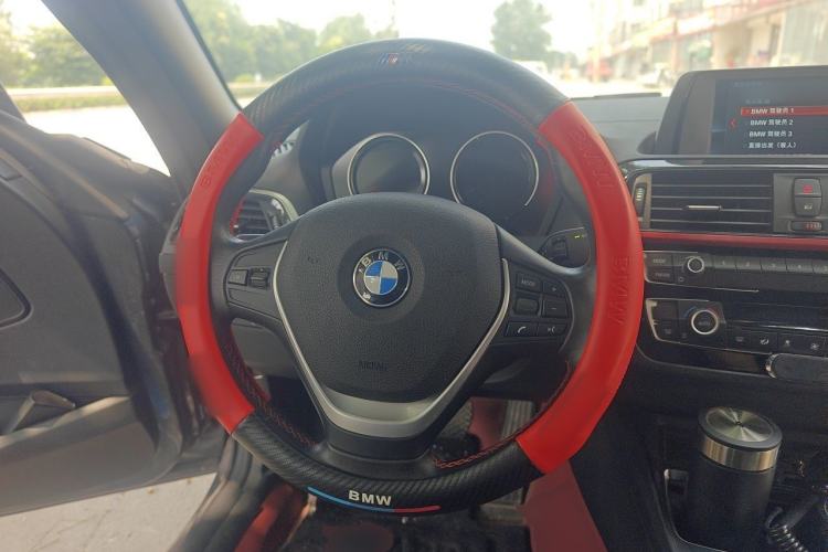 Used BMW 2 Series 2019 225i Convertible Coupe Sports Design Package Steering Wheel