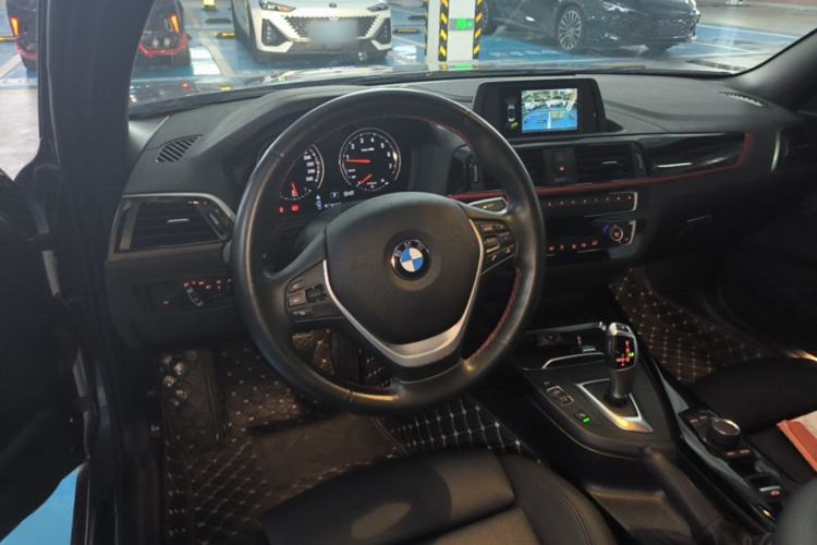 Used BMW 2 Series 2019 225i Convertible Coupe Sports Design Package Steering Wheel