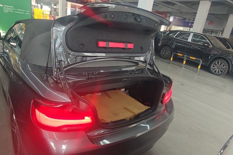 Used BMW 2 Series 2019 225i Convertible Coupe Luxury Edition M Sport Package Trunk