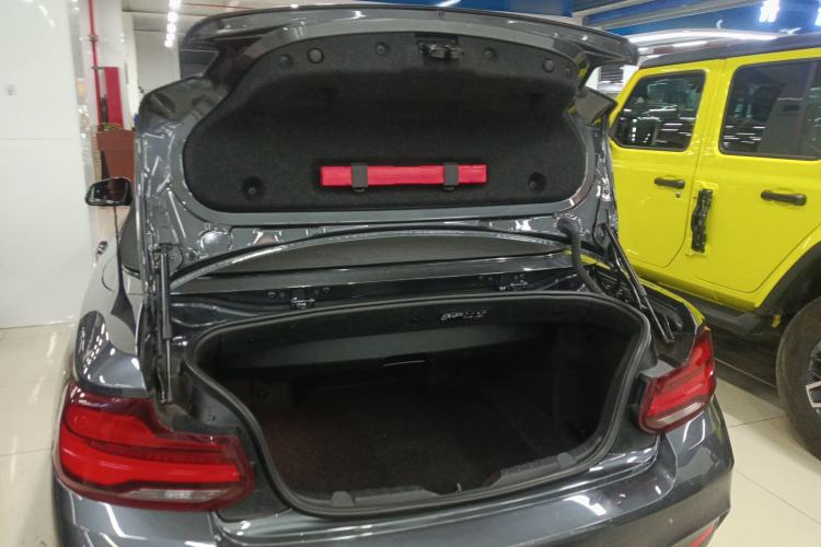 Used BMW 2 Series 2019 225i Convertible Coupe Luxury Edition M Sport Package Trunk