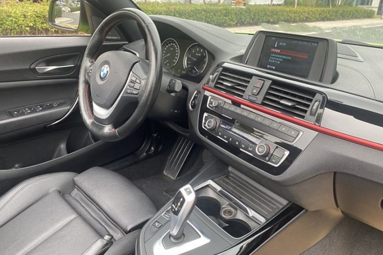Used BMW 2 Series 2019 225i Convertible Coupe Sports Design Package Audio And AC Panel