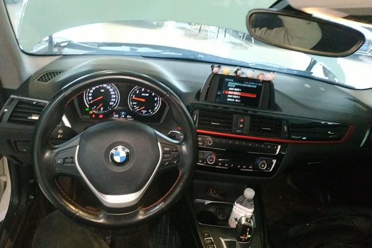 Used BMW 2 Series 2019 225i Sport Design Package Center Console