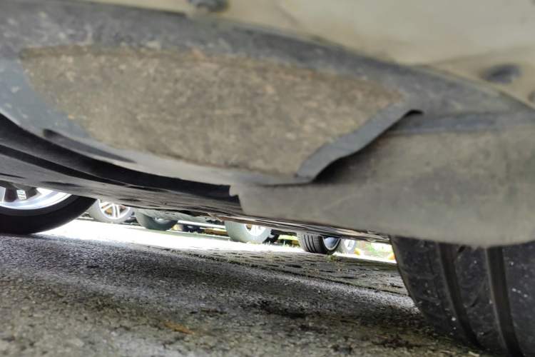Used BMW 2 Series 2019 225i Convertible Coupe Sports Design Package Chassis Front Left