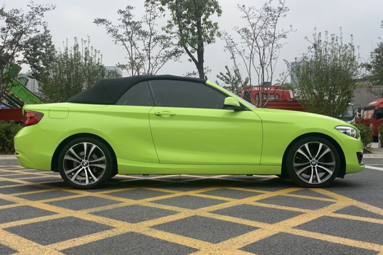 Used BMW 2 Series 2019 225i Convertible Coupe Sports Design Package Exterior 2
