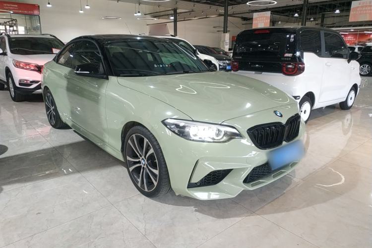 Used BMW 2 Series 2019 225i Sport Design Package Front Right 45 Deg