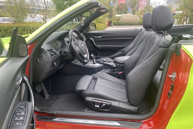 Used BMW 2 Series 2019 225i Convertible Coupe Sports Design Package Left Front Seat