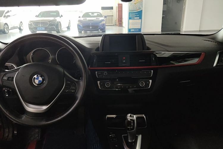Used BMW 2 Series 2019 225i Convertible Coupe Sports Design Package Center Console