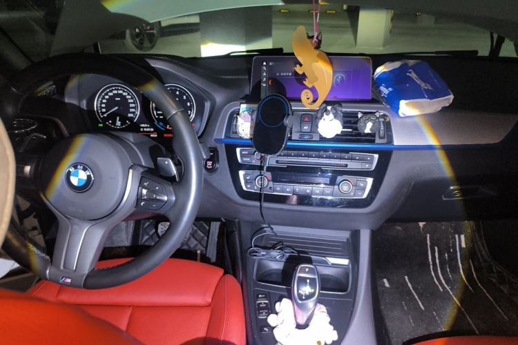 Used BMW 2 Series 2019 225i Convertible Coupe Luxury Edition M Sport Package Center Console