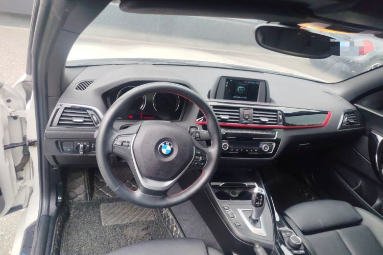 Used BMW 2 Series 2019 225i Convertible Coupe Sports Design Package Center Console