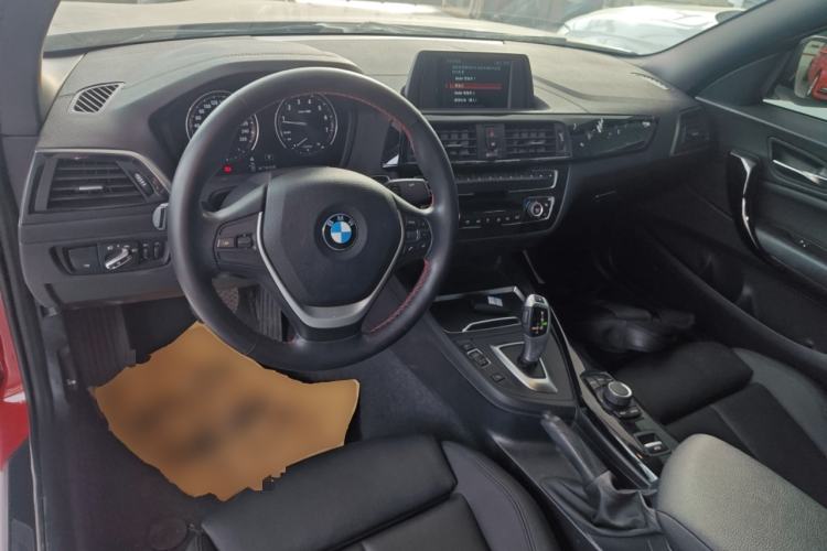 Used BMW 2 Series 2019 225i Convertible Coupe Sports Design Package Interior 2