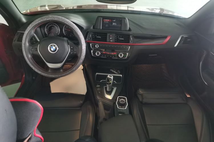 Used BMW 2 Series 2019 225i Convertible Coupe Sports Design Package Center Console
