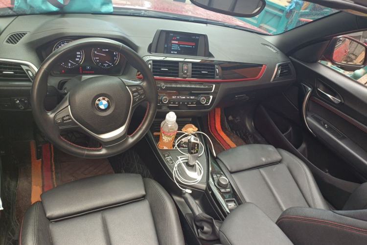 Used BMW 2 Series 2019 225i Convertible Coupe Sports Design Package Center Console