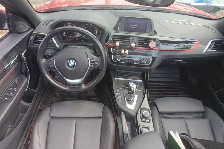 Used BMW 2 Series 2019 225i Convertible Coupe Sports Design Package Center Console
