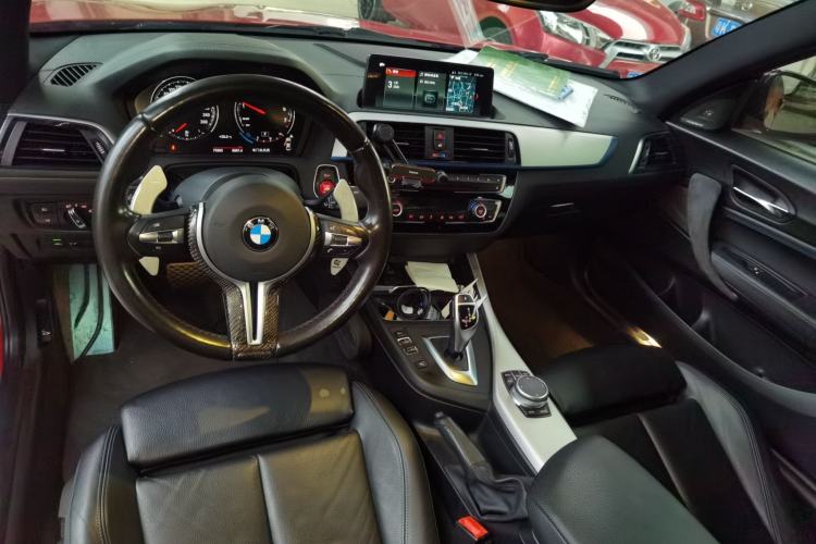 Used BMW 2 Series 2019 225i Luxury Model with M Sport Package Center Console