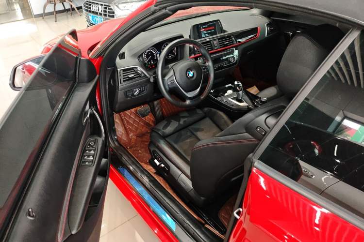Used BMW 2 Series 2019 225i Convertible Coupe Sports Design Package Driver Seat