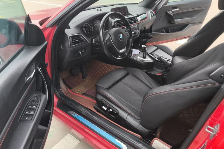 Used BMW 2 Series 2019 225i Convertible Coupe Sports Design Package Driver Seat
