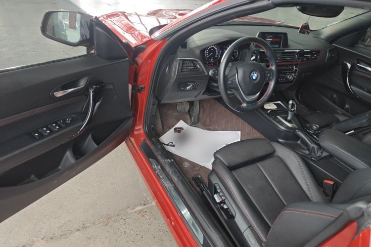 Used BMW 2 Series 2019 225i Convertible Coupe Sports Design Package Driver Seat