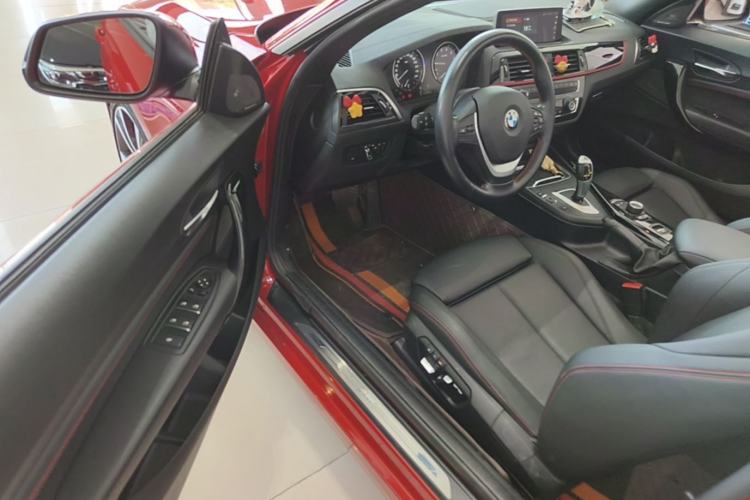 Used BMW 2 Series 2019 225i Convertible Coupe Sports Design Package Driver Seat