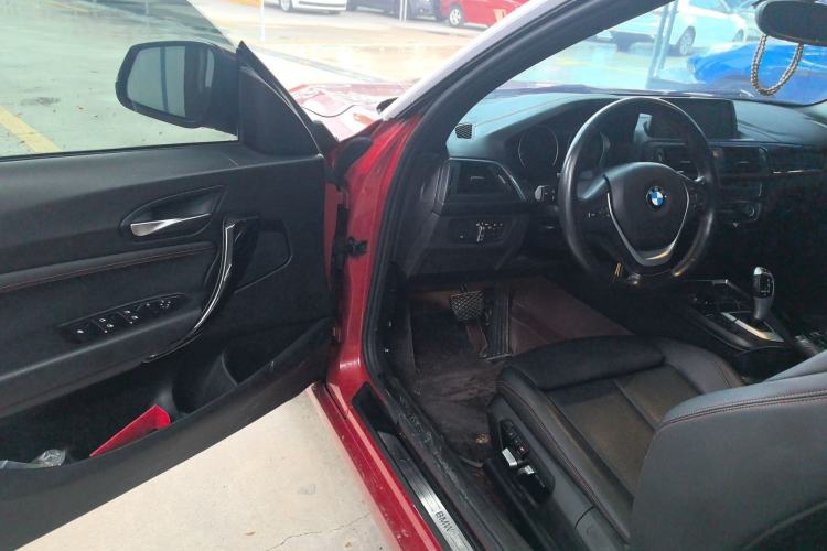 Used BMW 2 Series 2019 225i Convertible Coupe Sports Design Package Driver Seat