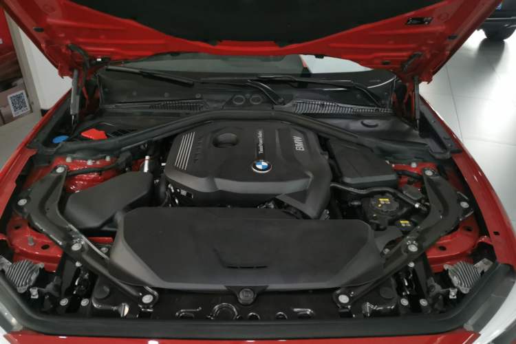 Used BMW 2 Series 2019 225i Convertible Coupe Sports Design Package Engine Bay