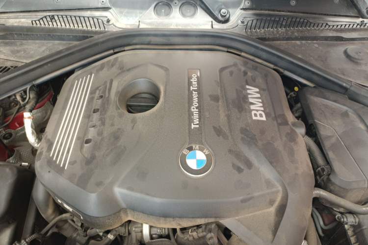 Used BMW 2 Series 2019 225i Convertible Coupe Sports Design Package Engine Bay