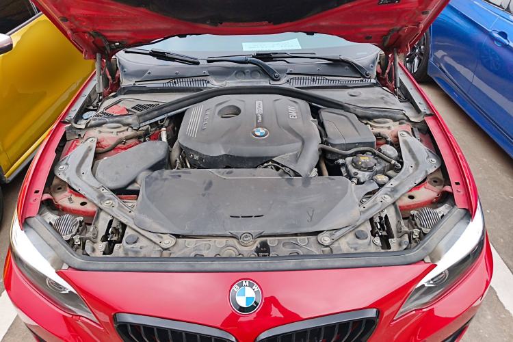 Used BMW 2 Series 2019 225i Convertible Coupe Sports Design Package Engine Bay