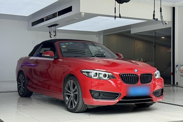 Used BMW 2 Series 2019 225i Convertible Coupe Sports Design Package Exterior 1
