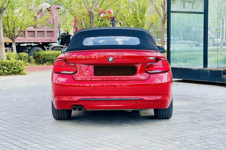 Used BMW 2 Series 2019 225i Convertible Coupe Sports Design Package Exterior 3