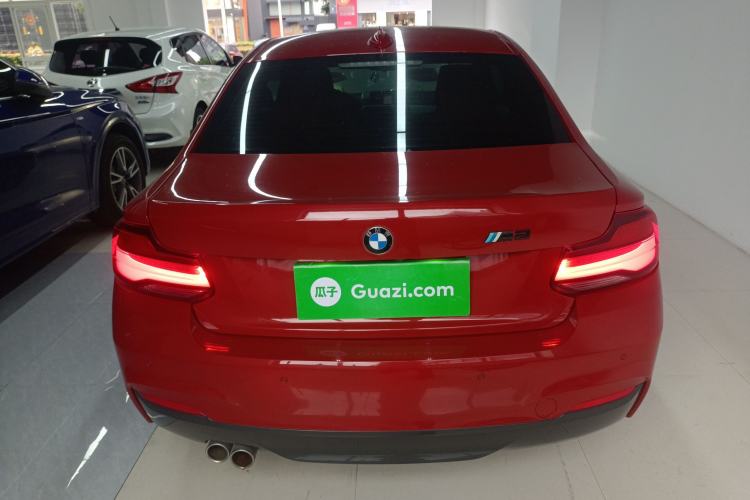 Used BMW 2 Series 2019 225i Luxury Model with M Sport Package Exterior 4