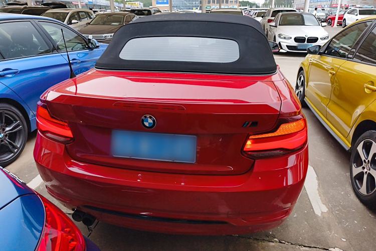 Used BMW 2 Series 2019 225i Convertible Coupe Sports Design Package Exterior 4