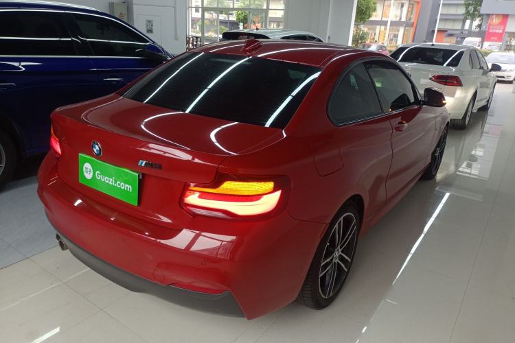 Used BMW 2 Series 2019 225i Luxury Model with M Sport Package Exterior 5
