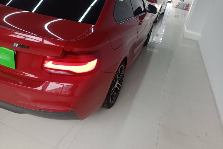 Used BMW 2 Series 2019 225i Luxury Model with M Sport Package Exterior 6