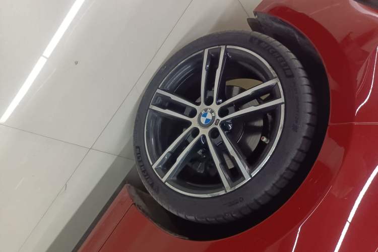 Used BMW 2 Series 2019 225i Luxury Model with M Sport Package Exterior 7