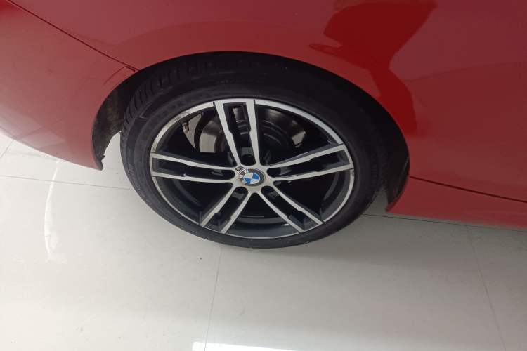 Used BMW 2 Series 2019 225i Luxury Model with M Sport Package Exterior 8