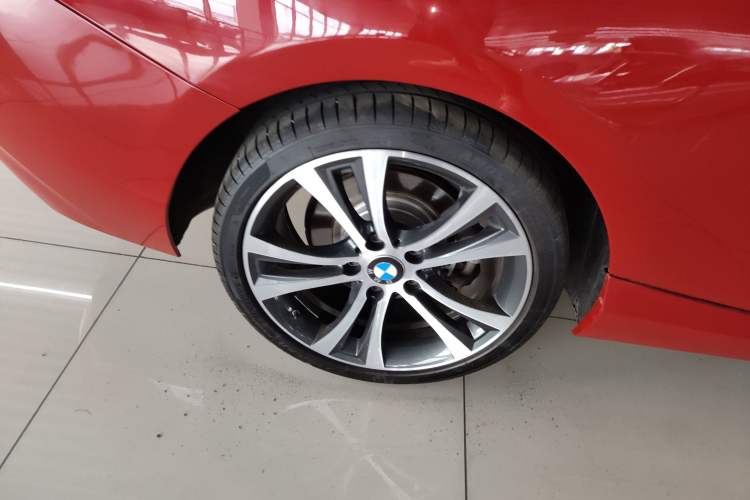 Used BMW 2 Series 2019 225i Convertible Coupe Luxury Edition M Sport Package Exterior 8