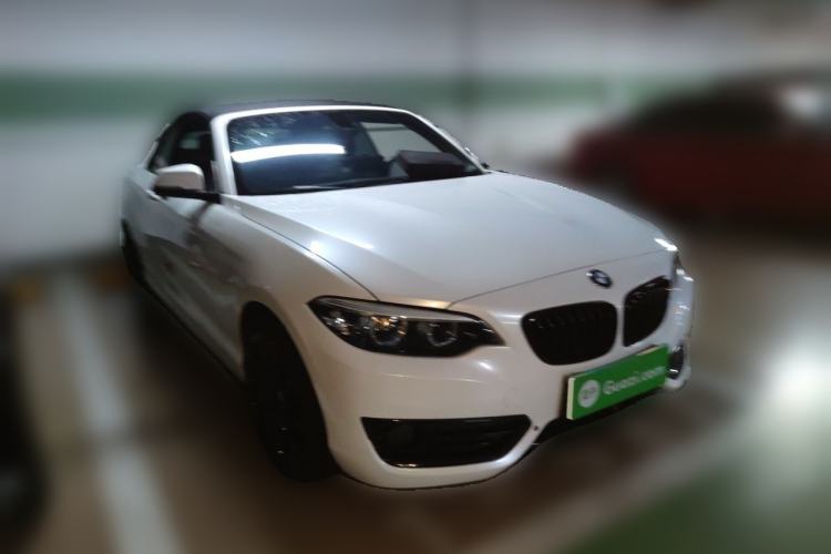 Used BMW 2 Series 2019 225i Convertible Coupe Sports Design Package Front Right 45 Deg