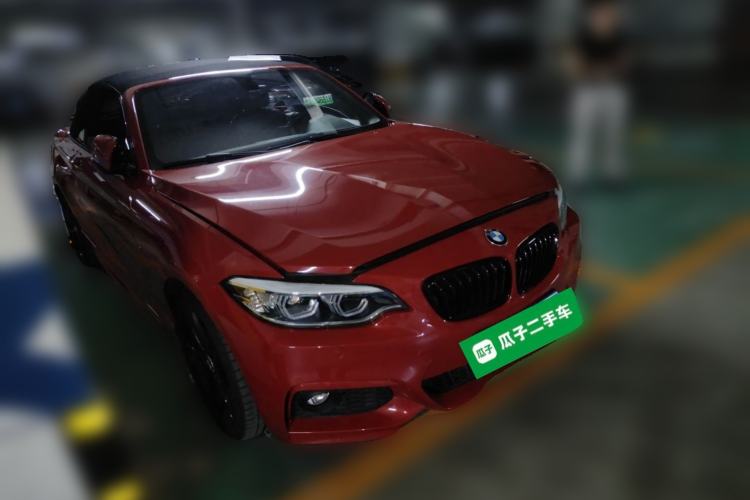 Used BMW 2 Series 2019 225i Convertible Coupe Luxury Edition M Sport Package Front Right 45 Deg