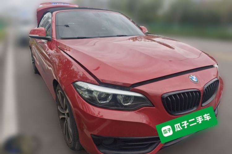 Used BMW 2 Series 2019 225i Convertible Coupe Sports Design Package Front Right 45 Deg