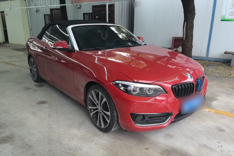 Used BMW 2 Series 2019 225i Convertible Coupe Sports Design Package Front Right 45 Deg