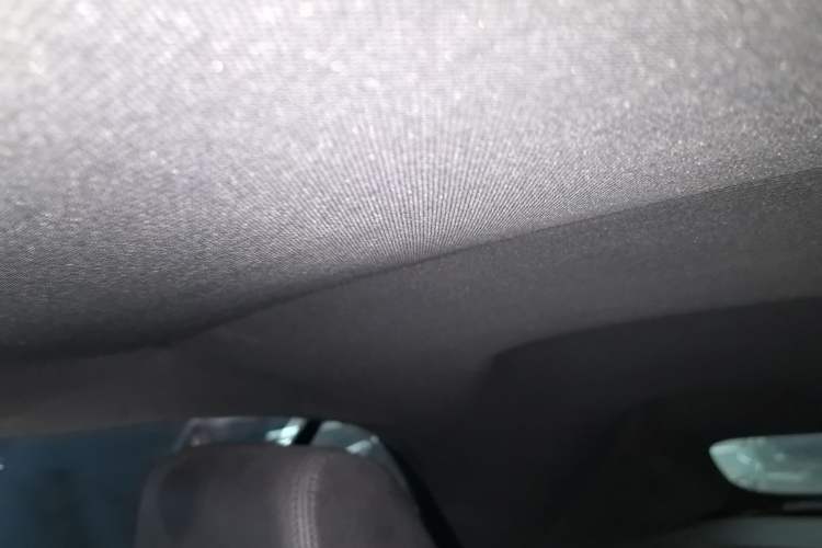 Used BMW 2 Series 2019 225i Convertible Coupe Sports Design Package Headliner