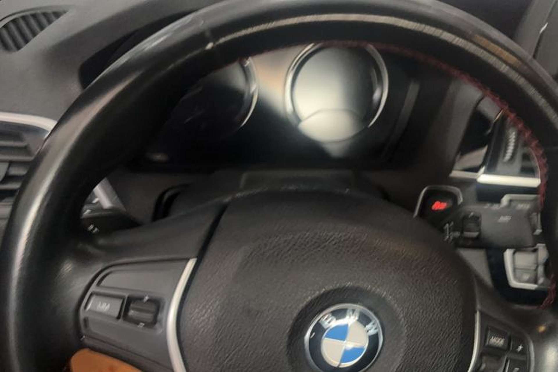 Used BMW 2 Series 2019 225i Convertible Coupe Sports Design Package Instrument Cluster