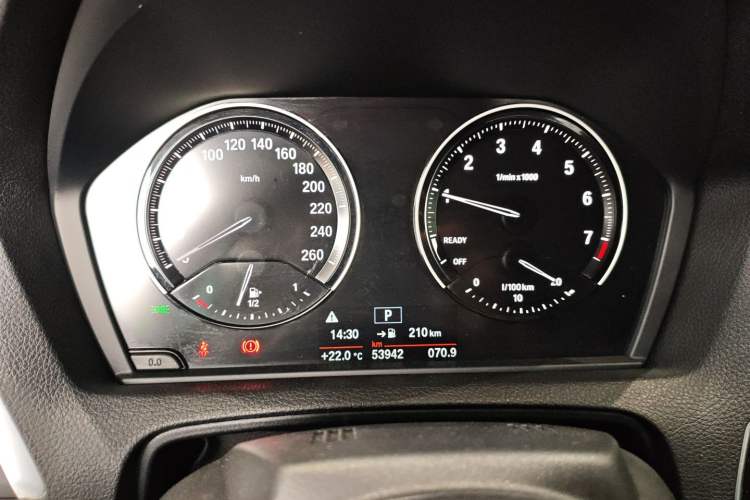 Used BMW 2 Series 2019 225i Convertible Coupe Sports Design Package Instrument Cluster