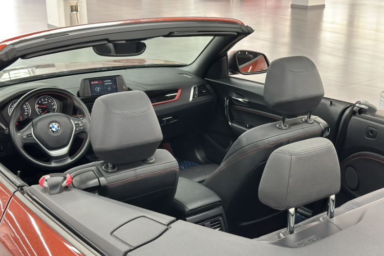 Used BMW 2 Series 2019 225i Convertible Coupe Sports Design Package Interior 3