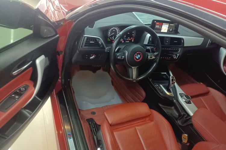 Used BMW 2 Series 2019 225i Luxury Model with M Sport Package Interior 3