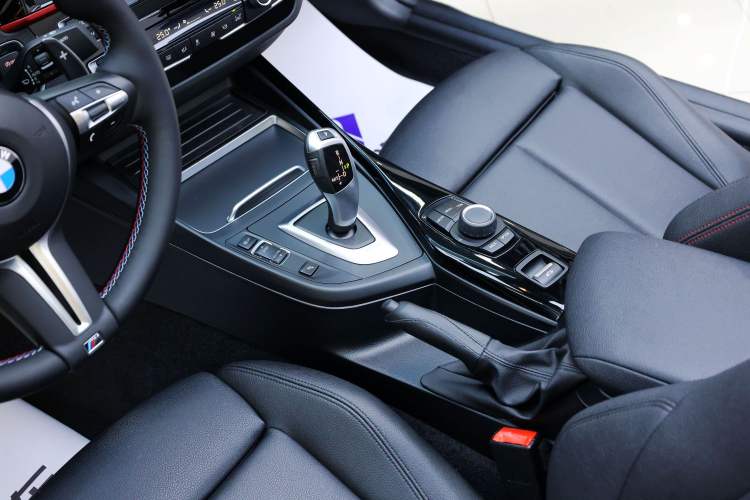 Used BMW 2 Series 2019 225i Convertible Coupe Sports Design Package Interior 5
