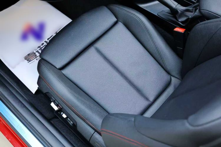 Used BMW 2 Series 2019 225i Convertible Coupe Sports Design Package Interior 7