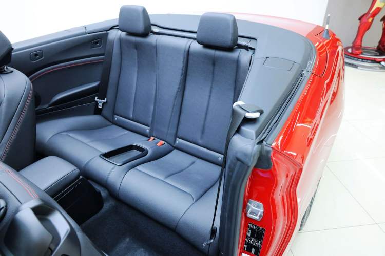 Used BMW 2 Series 2019 225i Convertible Coupe Sports Design Package Interior 8