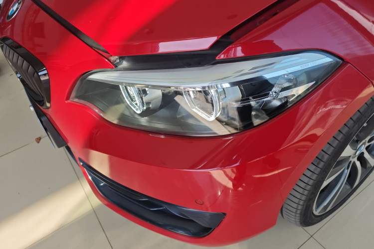 Used BMW 2 Series 2019 225i Convertible Coupe Sports Design Package Left Front Headlight