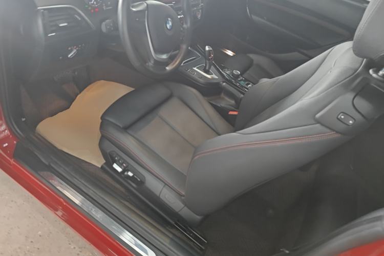 Used BMW 2 Series 2019 225i Convertible Coupe Sports Design Package Left Front Seat
